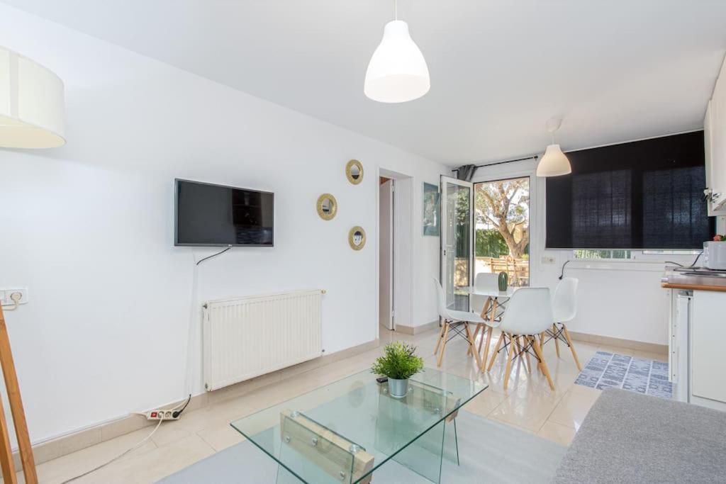 Casita Con Jardin, Bbq, Wifi, Centro Y Playa Villa Empuriabrava Exterior foto